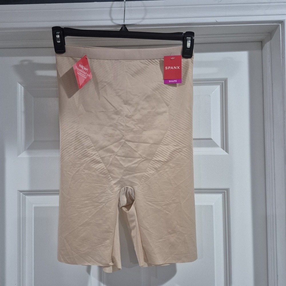 SPANX Thinstincts 2.0 High-Waisted Mid-Thigh Shorts Size XL Champagne #10233R